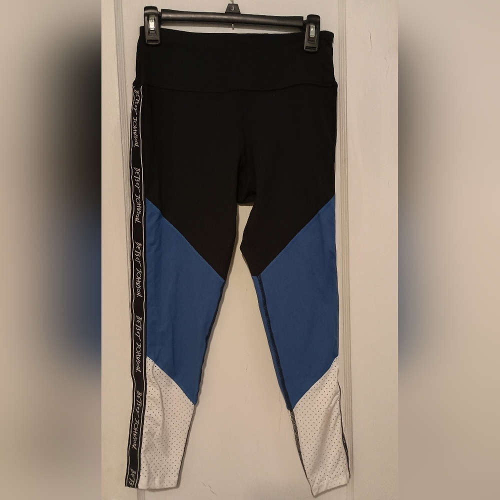 Betsey Johnson performance leggings size M color block black blue white.
